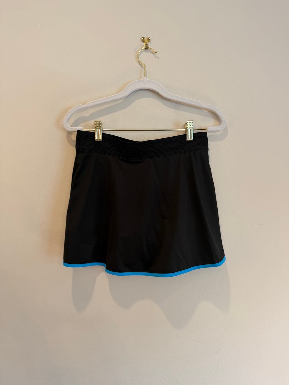 Sofibella Black Tennis Skort Blue Trim Women's Size Small